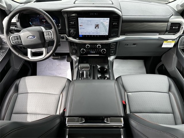 2025 Ford F-150 Lariat photo 13