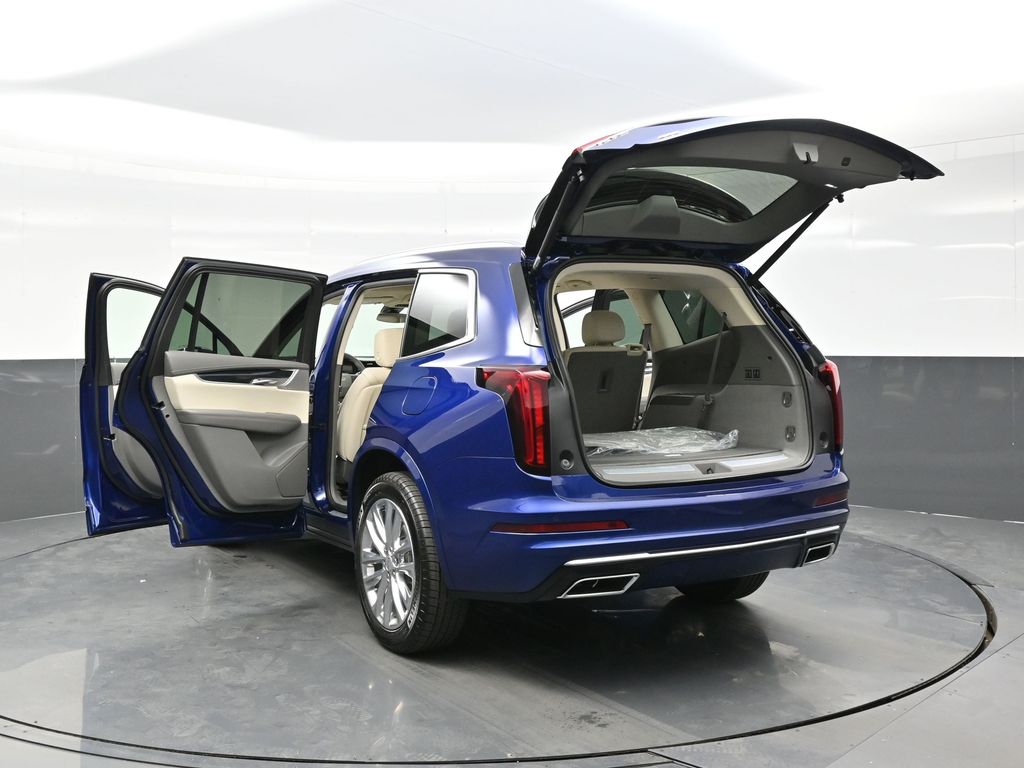 2025 Cadillac XT6 Premium Luxury photo 26
