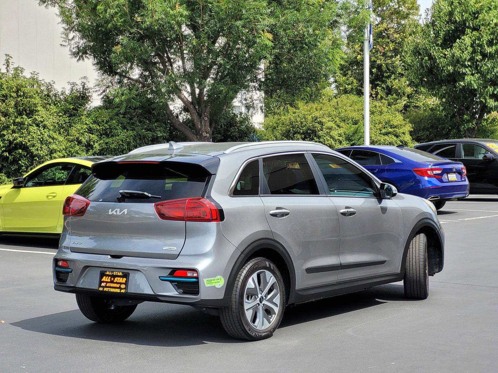 2022 Kia Niro EV EX Premium photo 4