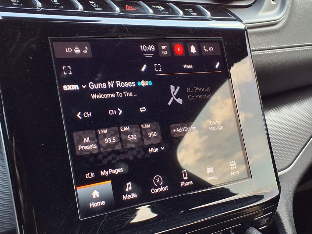 2024 Jeep Grand Cherokee Altitude photo 2