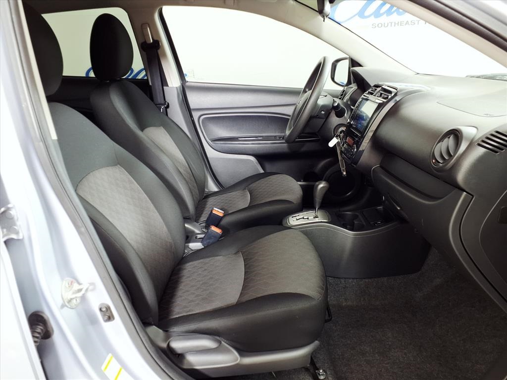 2021 Mitsubishi Mirage ES photo 13