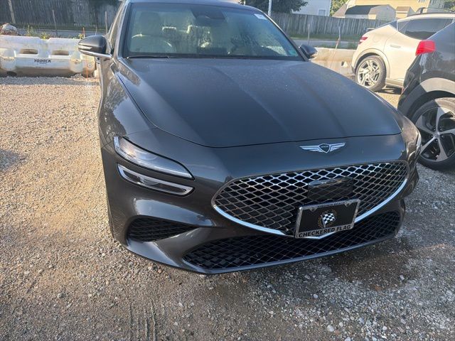 2025 Genesis G70 2.5T photo 2