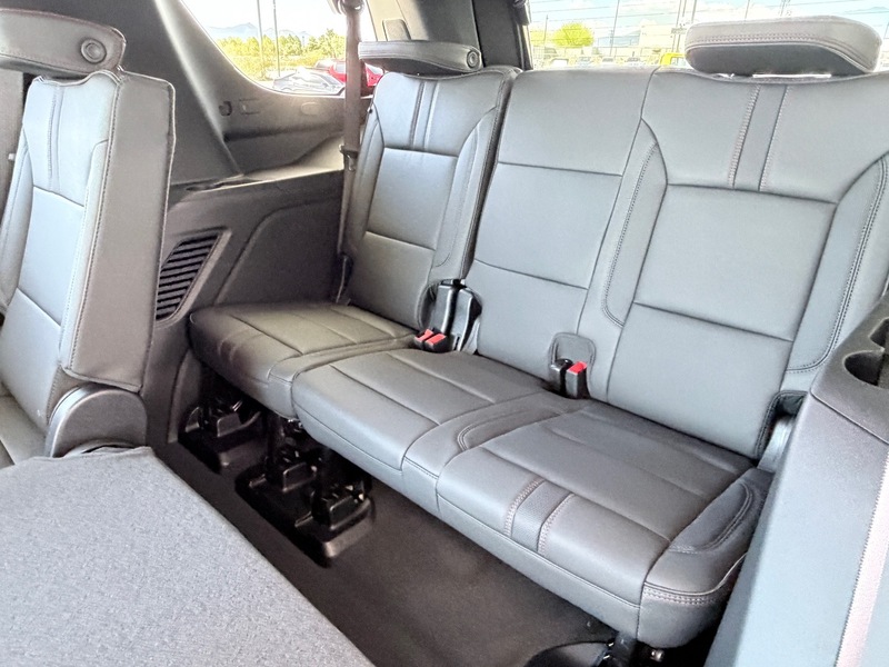 2025 Chevrolet Tahoe RST photo 19