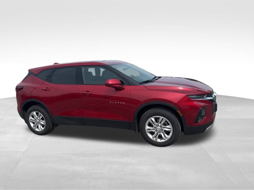 2021 Chevrolet Blazer 2LT photo 2
