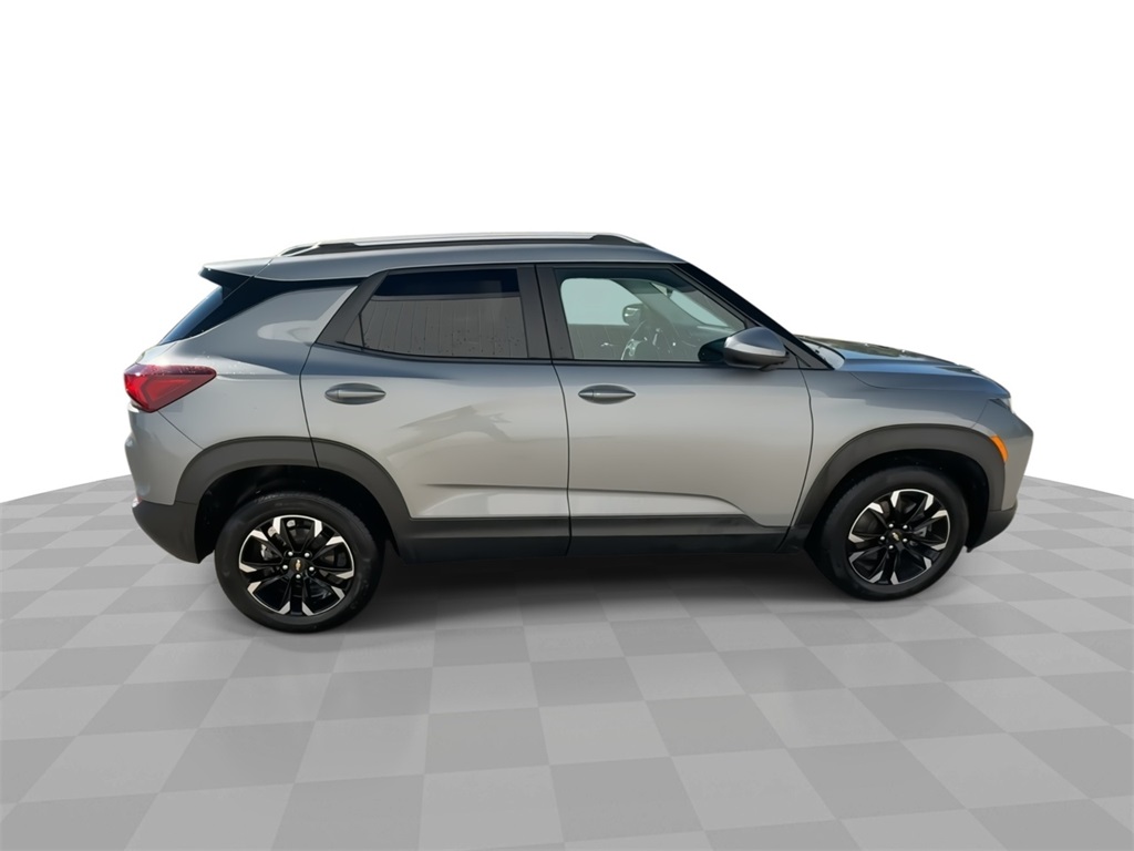 2023 Chevrolet Trailblazer LT photo 9