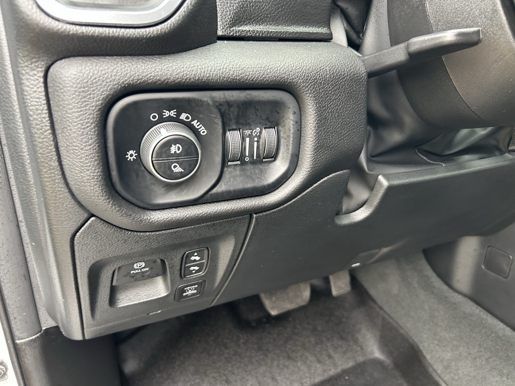 2024 Ram 1500 Laramie photo 14