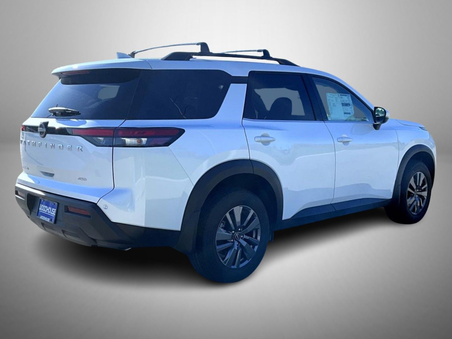 2025 Nissan Pathfinder SV photo 3