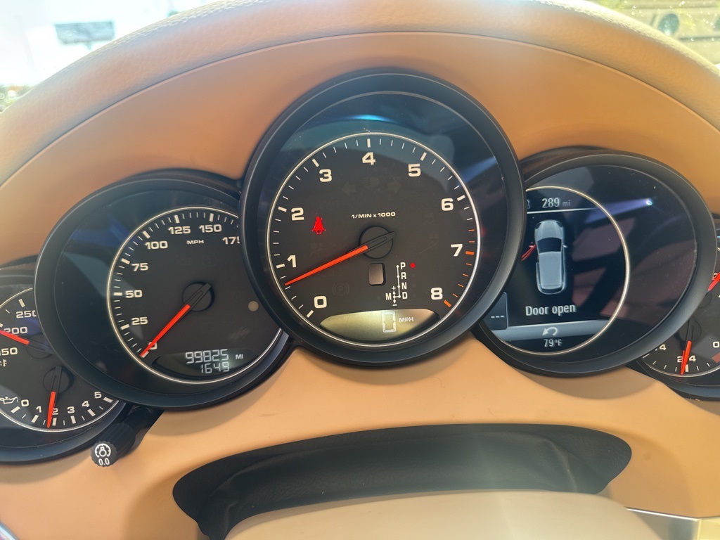 2017 Porsche Cayenne photo 4