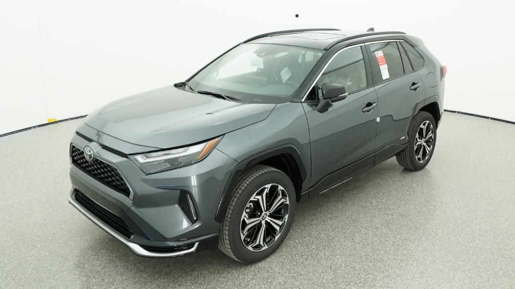 2025 Toyota RAV4 XSE's photo