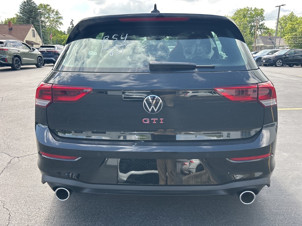 2025 Volkswagen Golf GTI Autobahn photo 3