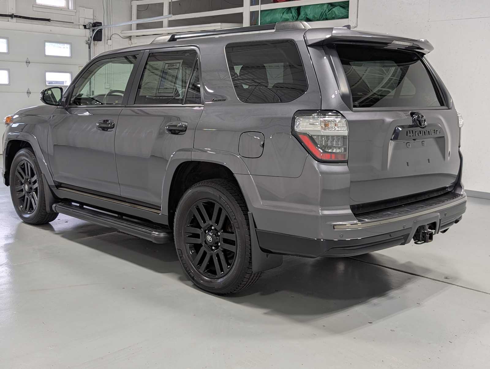 2020 Toyota 4Runner Nightshade Edition photo 9