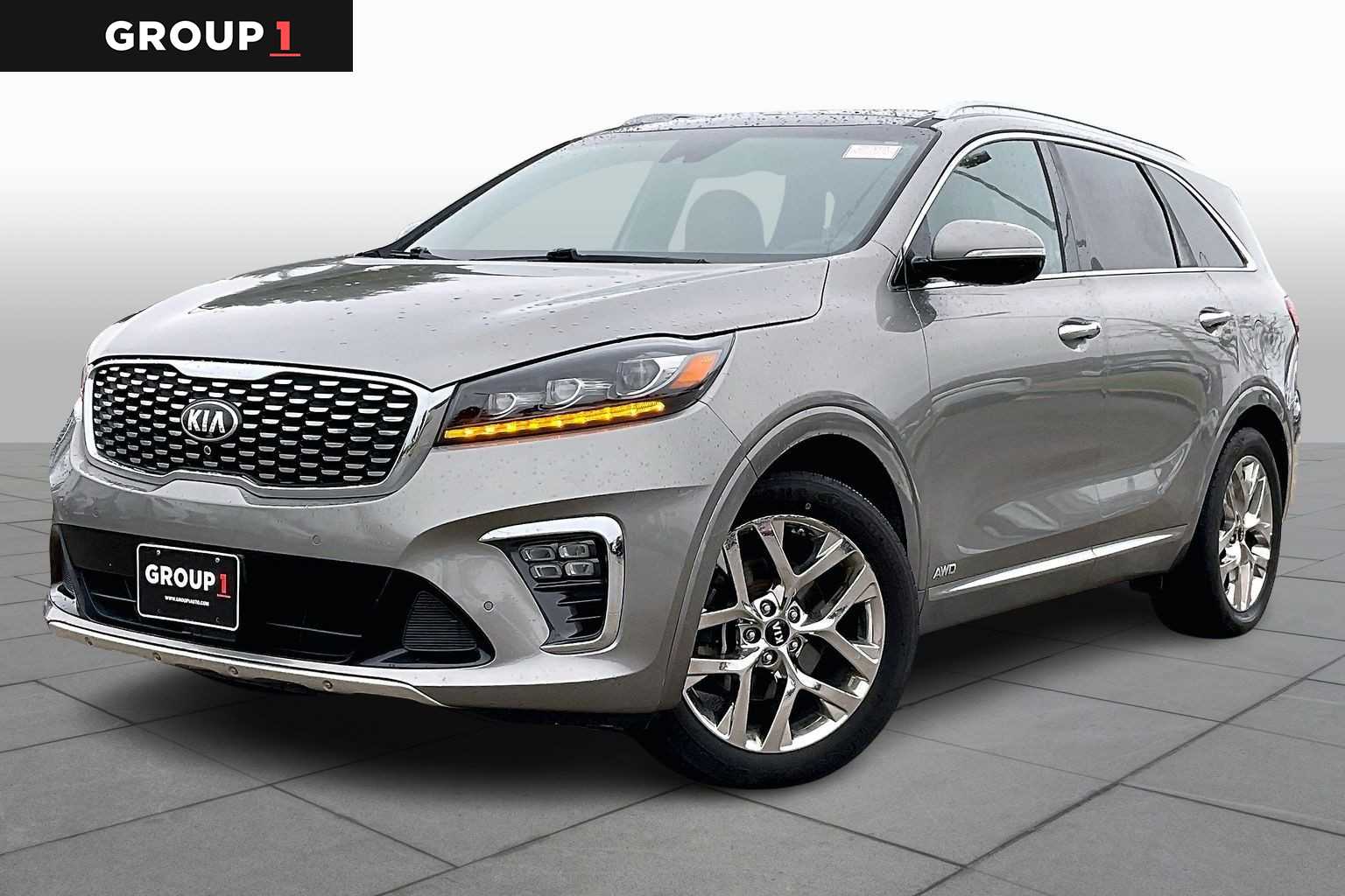 2019 Kia Sorento SXL's photo