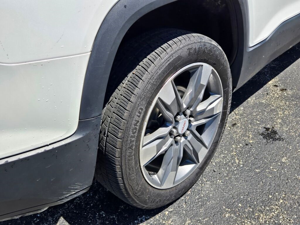 2017 Gmc Acadia SLT photo 12