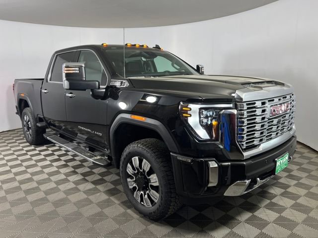2026 GMC Sierra 2500HD Denali's photo