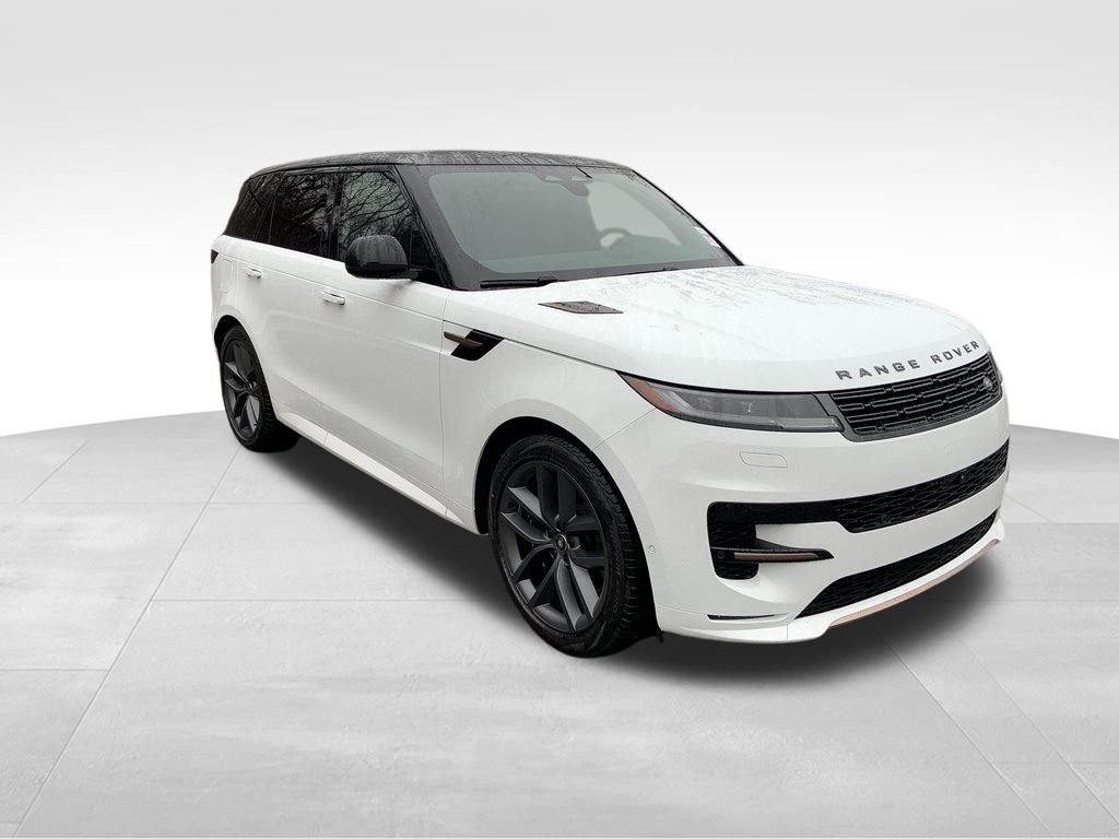 2025 Land Rover Range Rover Sport SE photo 3