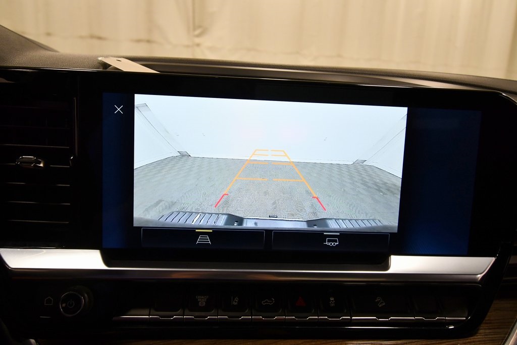 Used 2024 Black Chevrolet LT image 19