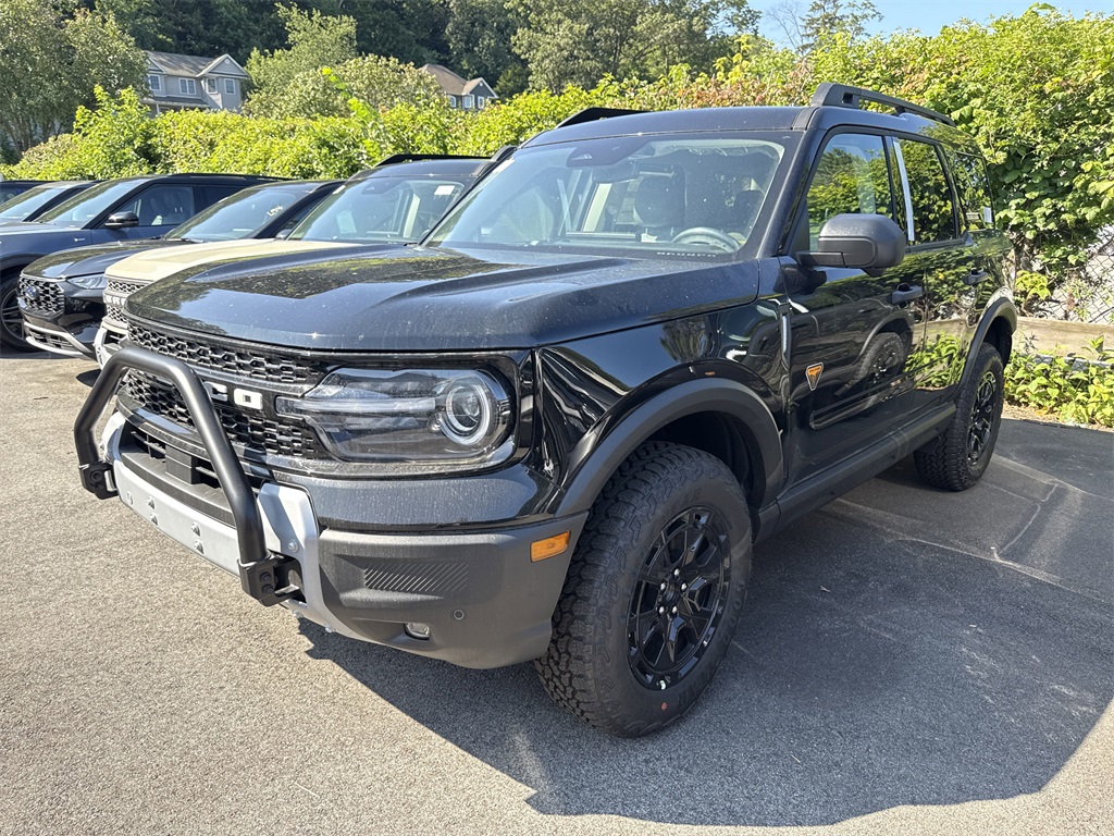 2025 Ford Bronco Sport Badlands photo 2