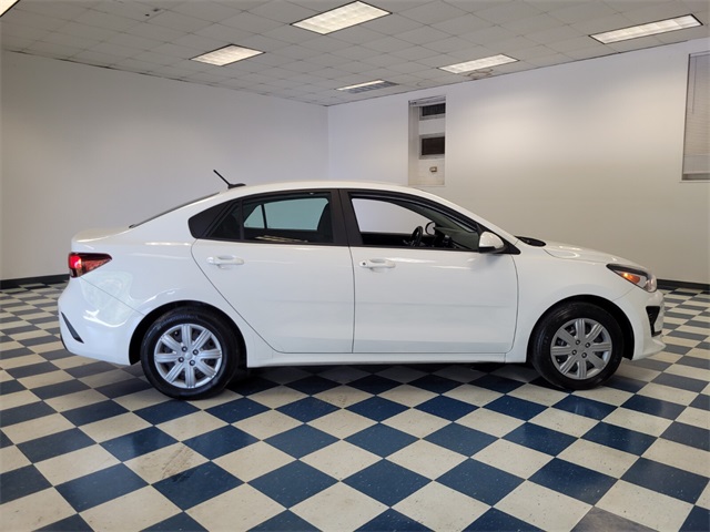2023 Kia Rio LX photo 12