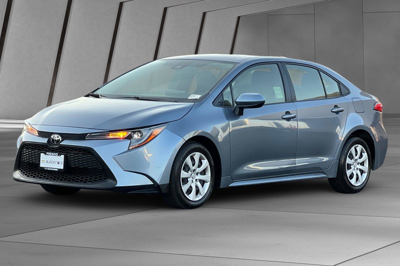 2022 Toyota Corolla LE photo 7