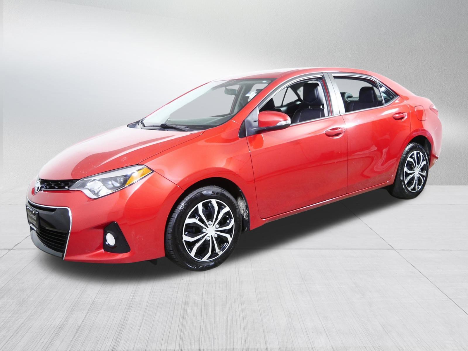 2016 Toyota Corolla S photo 3
