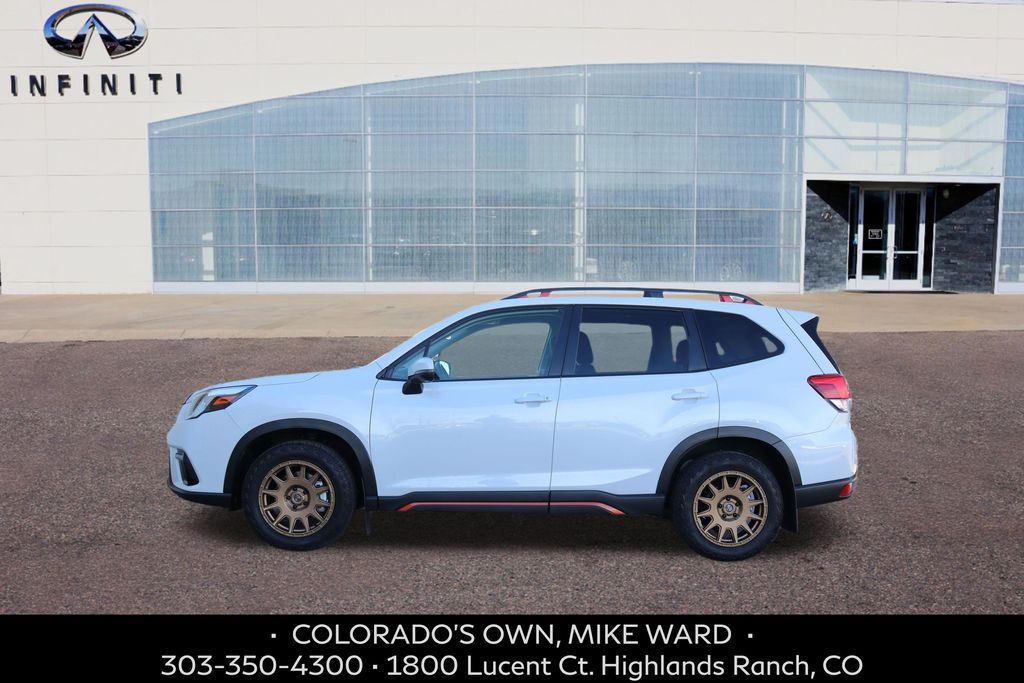 2023 Subaru Forester Sport photo 2