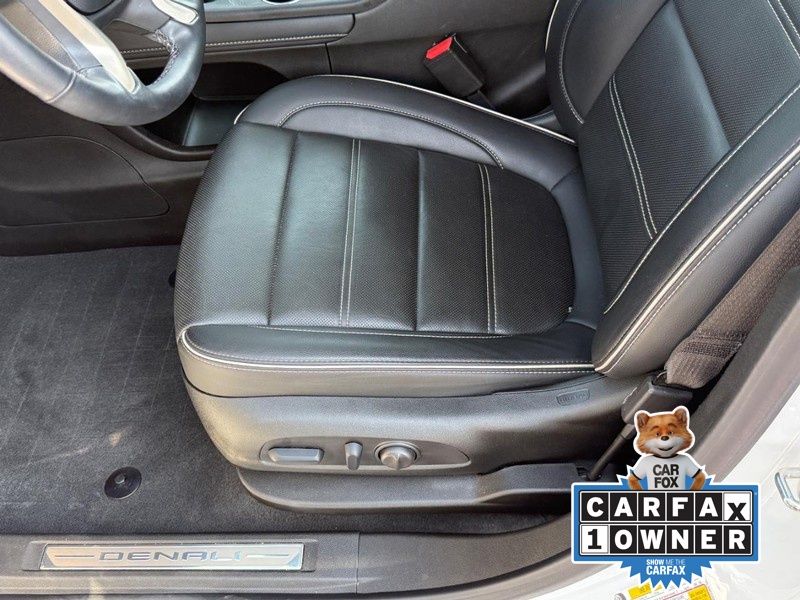 2023 Gmc Acadia Denali photo 16