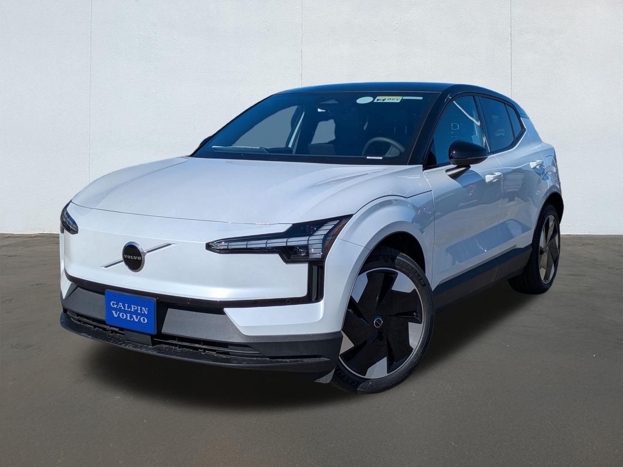 2025 Volvo EX30