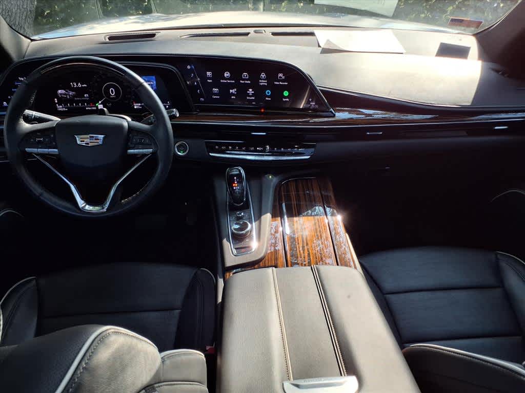 2023 Cadillac Escalade Premium Luxury photo 25