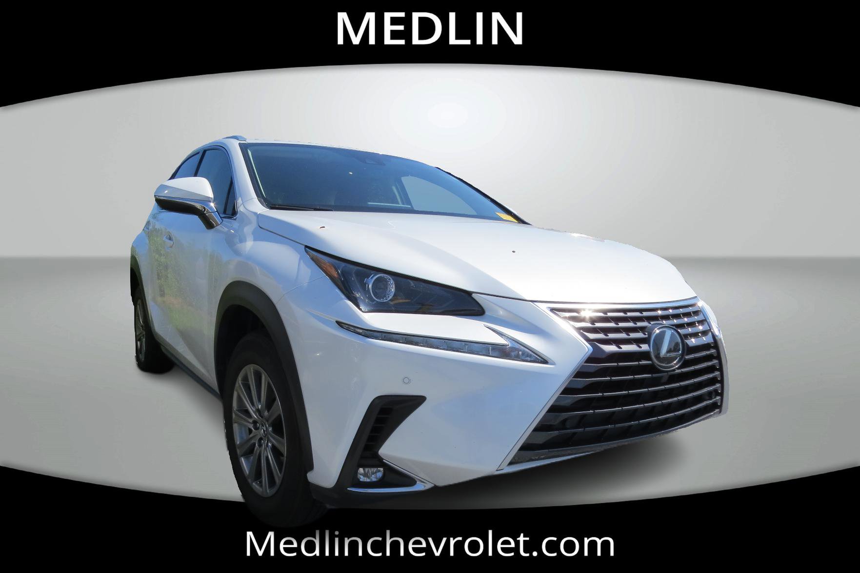 2021 Lexus NX 300 photo 2