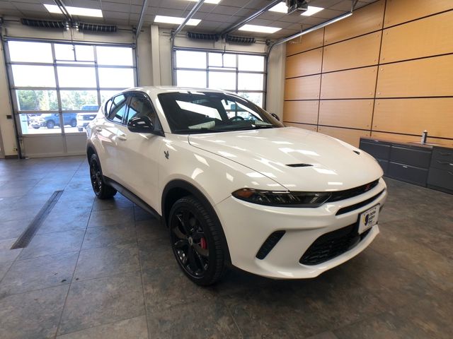2024 Dodge Hornet GT photo 2