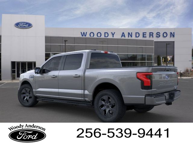 2025 Ford F-150 Lightning photo 4