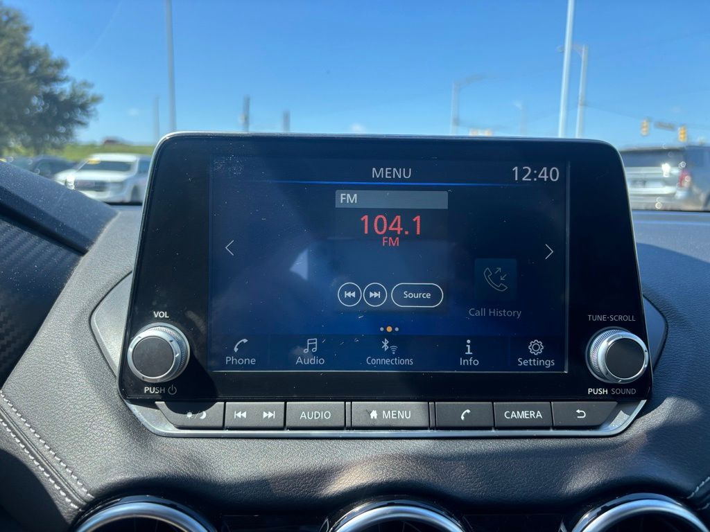 2023 Nissan Sentra SV photo 10