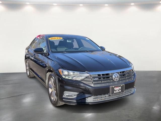 2019 Volkswagen Jetta R-Line's photo