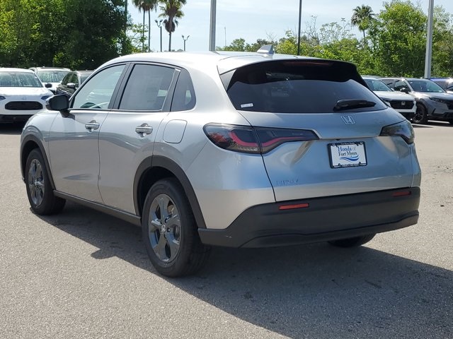 2026 Honda HR-V LX photo 6