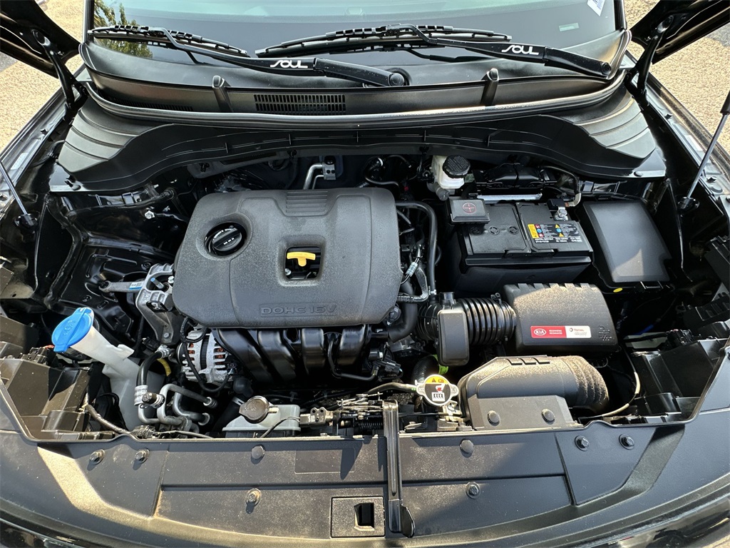 2022 Kia Soul LX photo 23