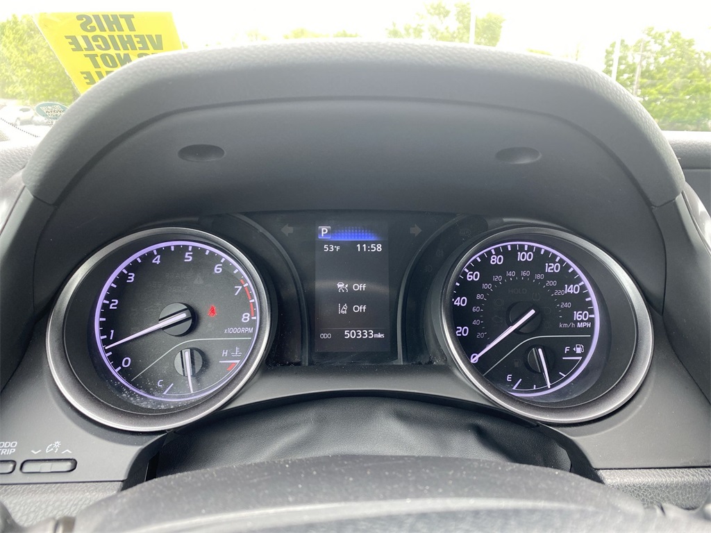2023 Toyota Camry SE photo 16