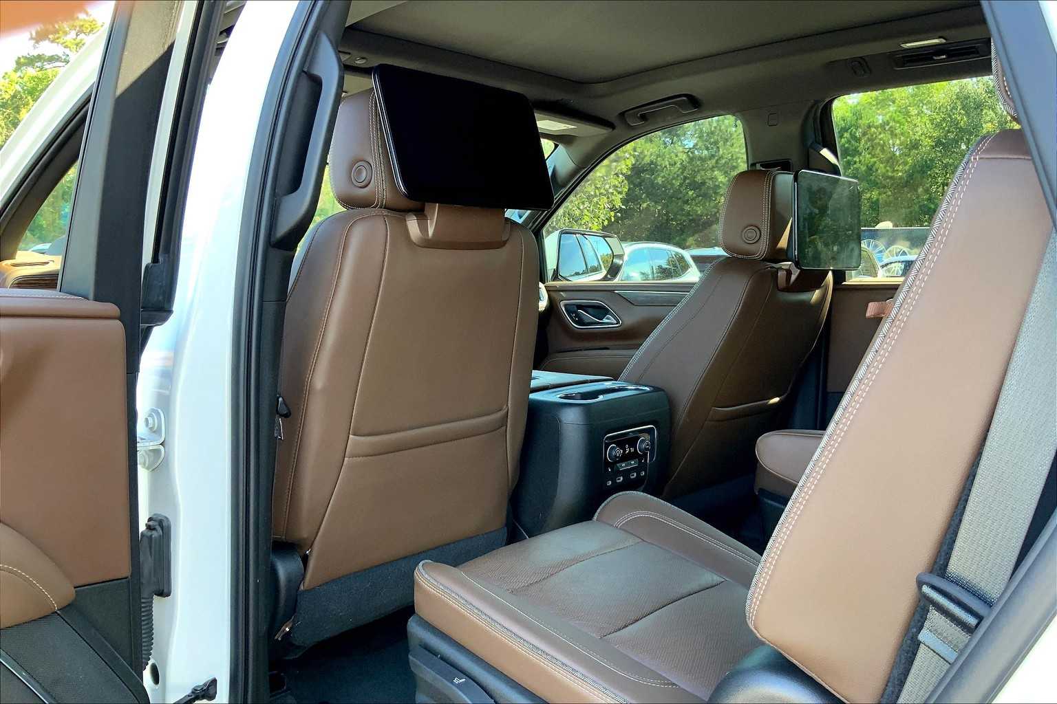 2021 Chevrolet Tahoe High Country photo 21
