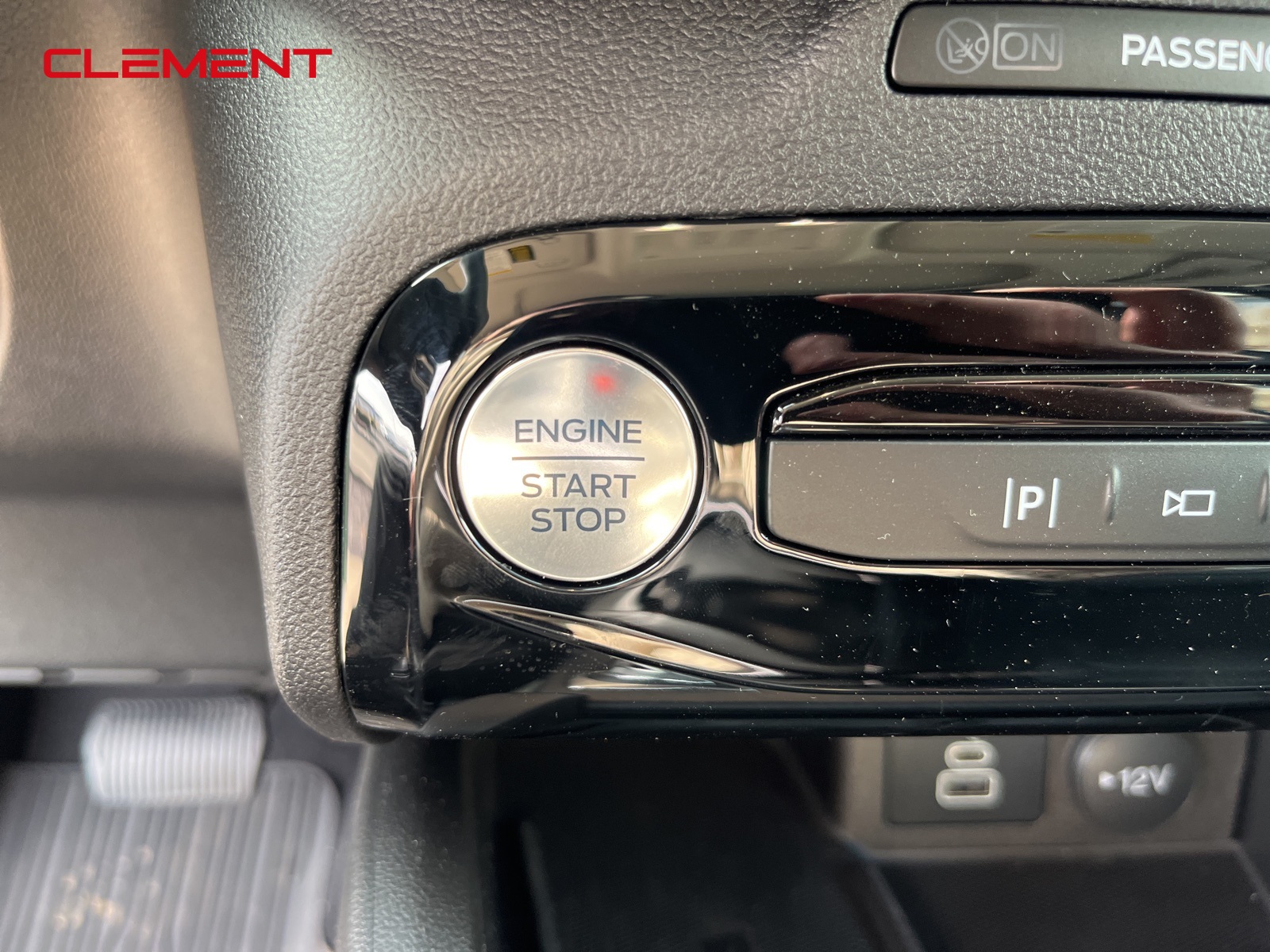 2024 Ford Escape Premium photo 10