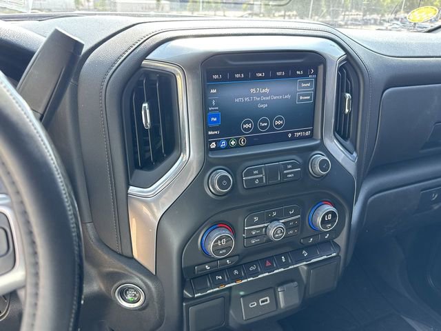 2022 Chevrolet Silverado 1500 RST photo 13