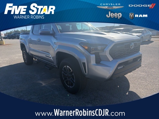 2025 Toyota Tacoma TRD Sport's photo