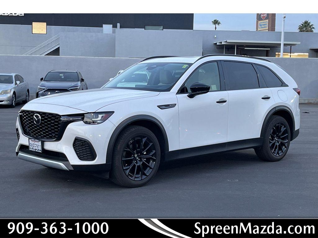 2025 Mazda CX-70 Premium Package's photo