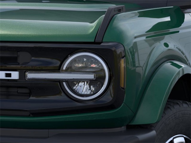 2025 Ford Bronco Outer Banks photo 19