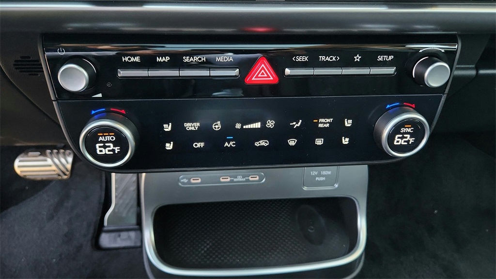 2026 Hyundai Ioniq photo 30