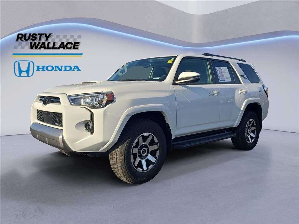 2023 Toyota 4Runner TRD Off-Road Premium's photo