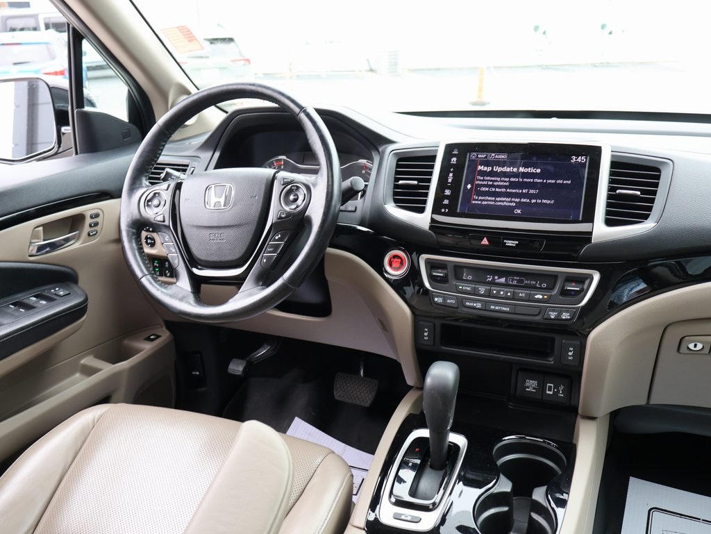 2019 Honda Ridgeline RTL-E photo 13