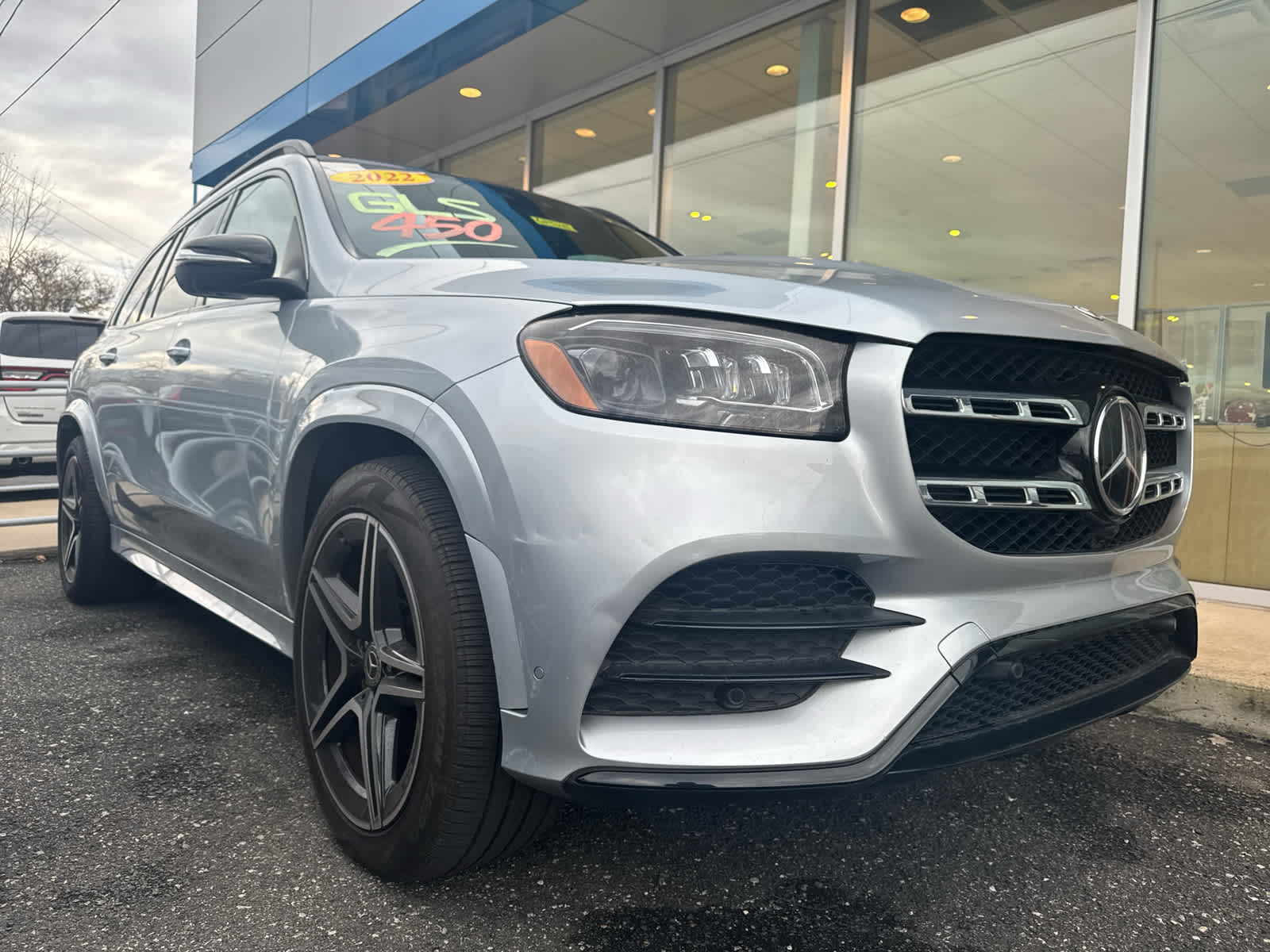 2022 Mercedes-Benz GLS GLS450's photo