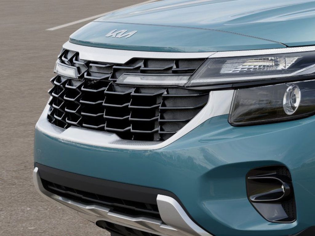 2025 Kia Seltos EX photo 5