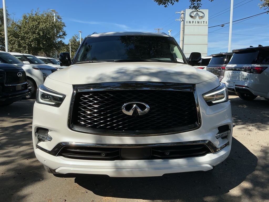 2024 Infiniti QX80 Premium Select photo 2