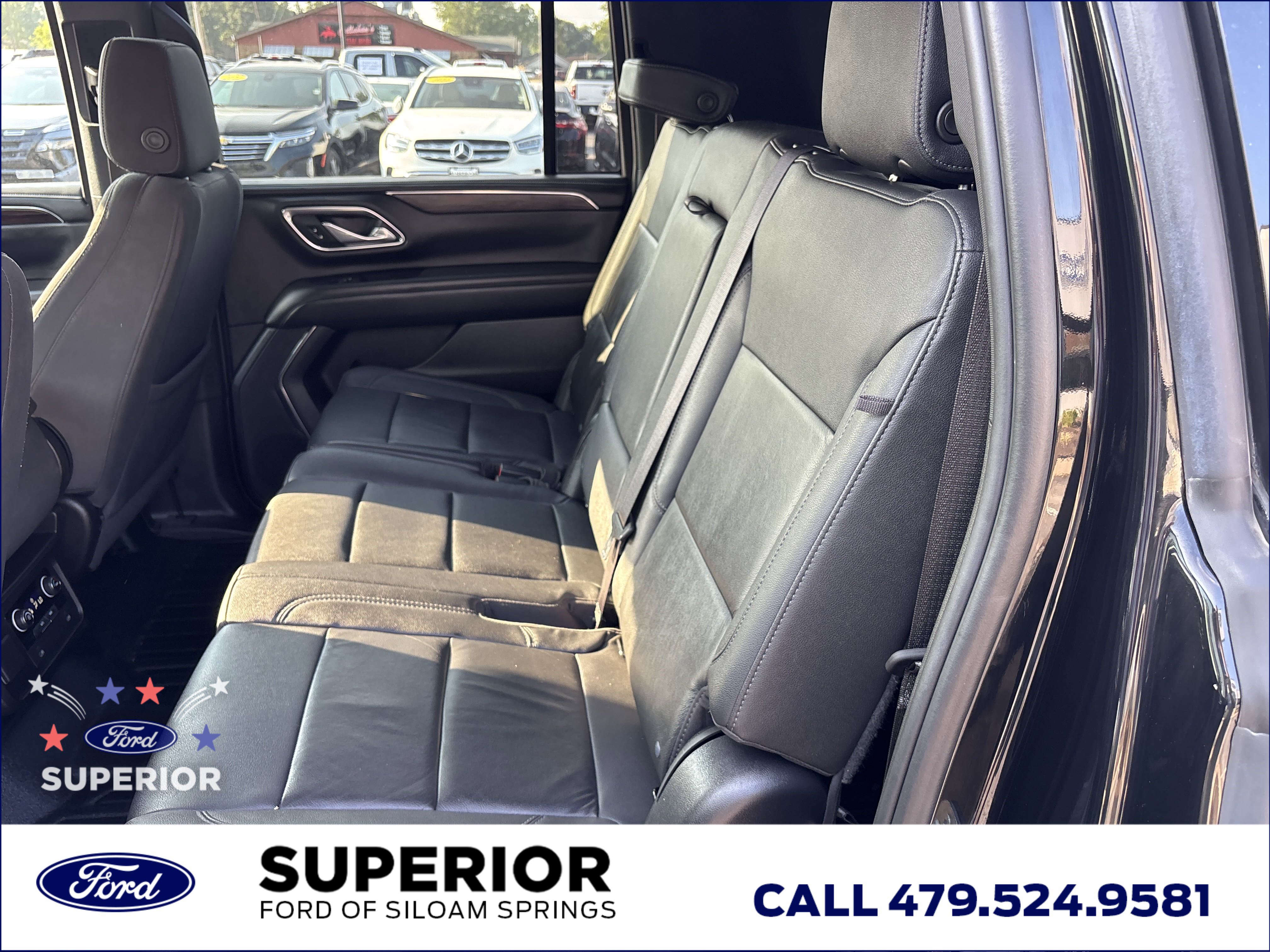 2023 Chevrolet Suburban photo 5