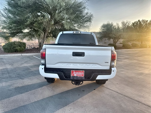 2023 Toyota Tacoma TRD Sport photo 3